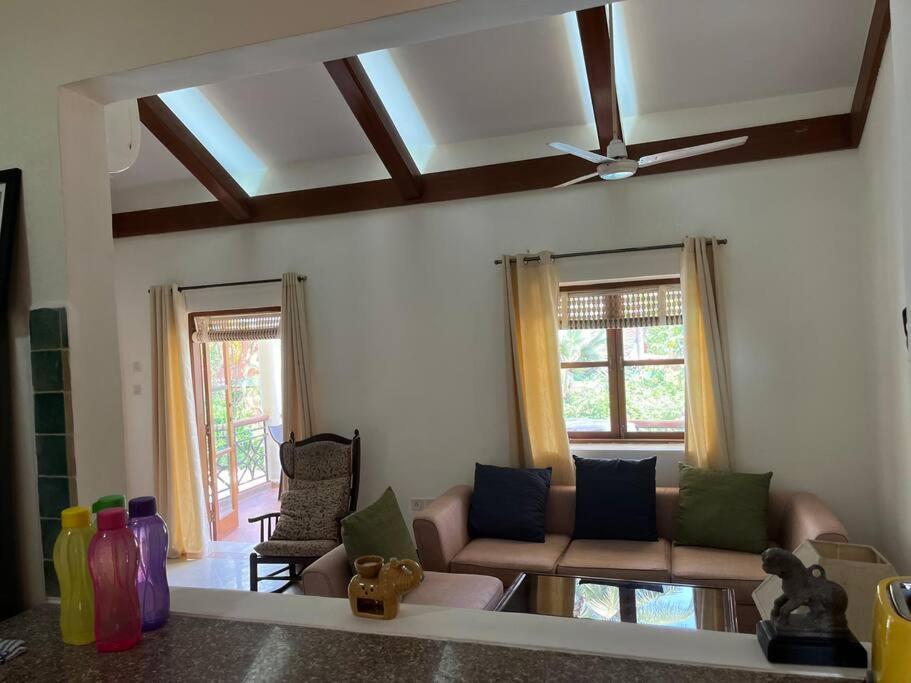 2Bhk Pool Facing Beachside Luxury Homestay In South Goa Betalbatim Buitenkant foto